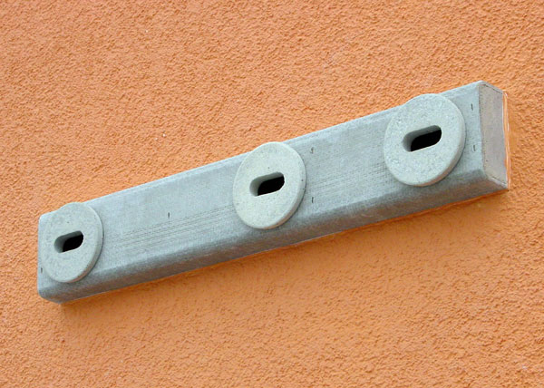 Can a Brick slip be added to the front?