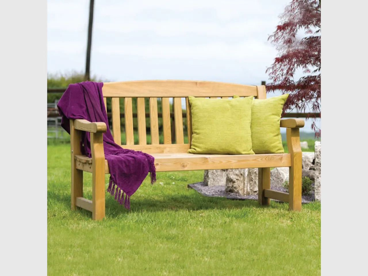 Do you have a table to go with this bench? What is your delivery lead for the bench,